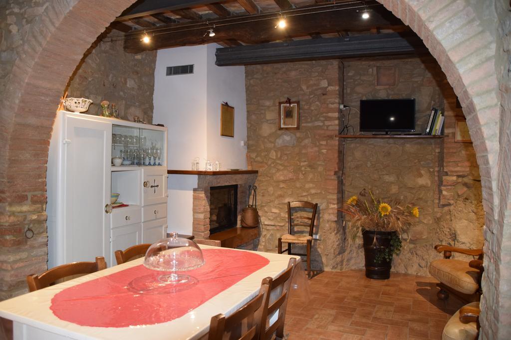 Apartment Casa Antica Chianni Exterior foto